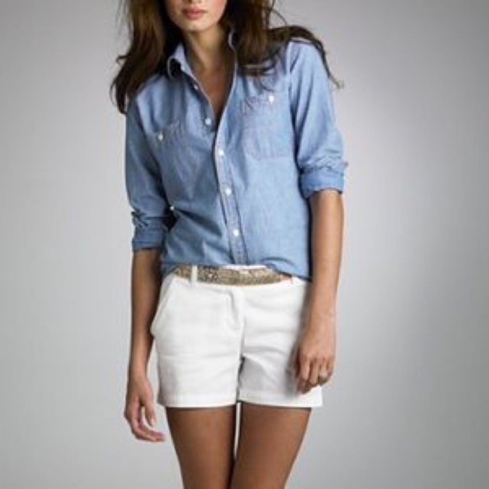 Banana republic white Chino shorts NWT size 10